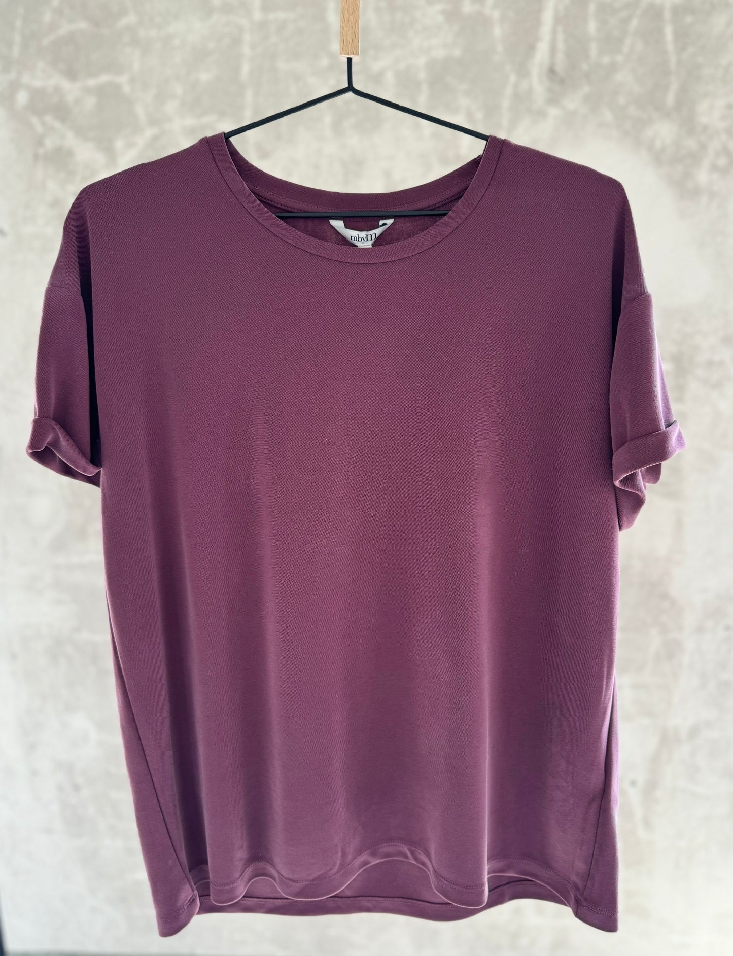 MBYMAMANA Shirt (verschiedene Farben)