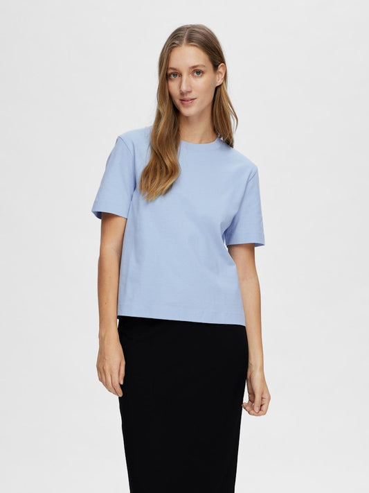 SLFESSENTIAL Boxy Tee (verschiedene Farben)